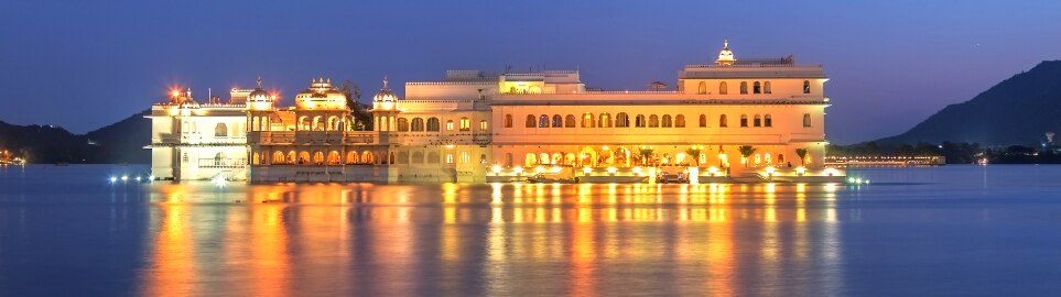 Flights to Udaipur